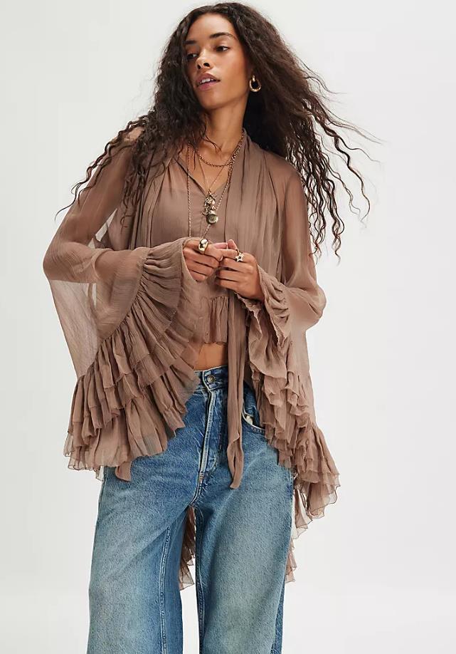 European and American women's fashion sexy perspective blouse top 2025 summer new horn sleeve design French lace