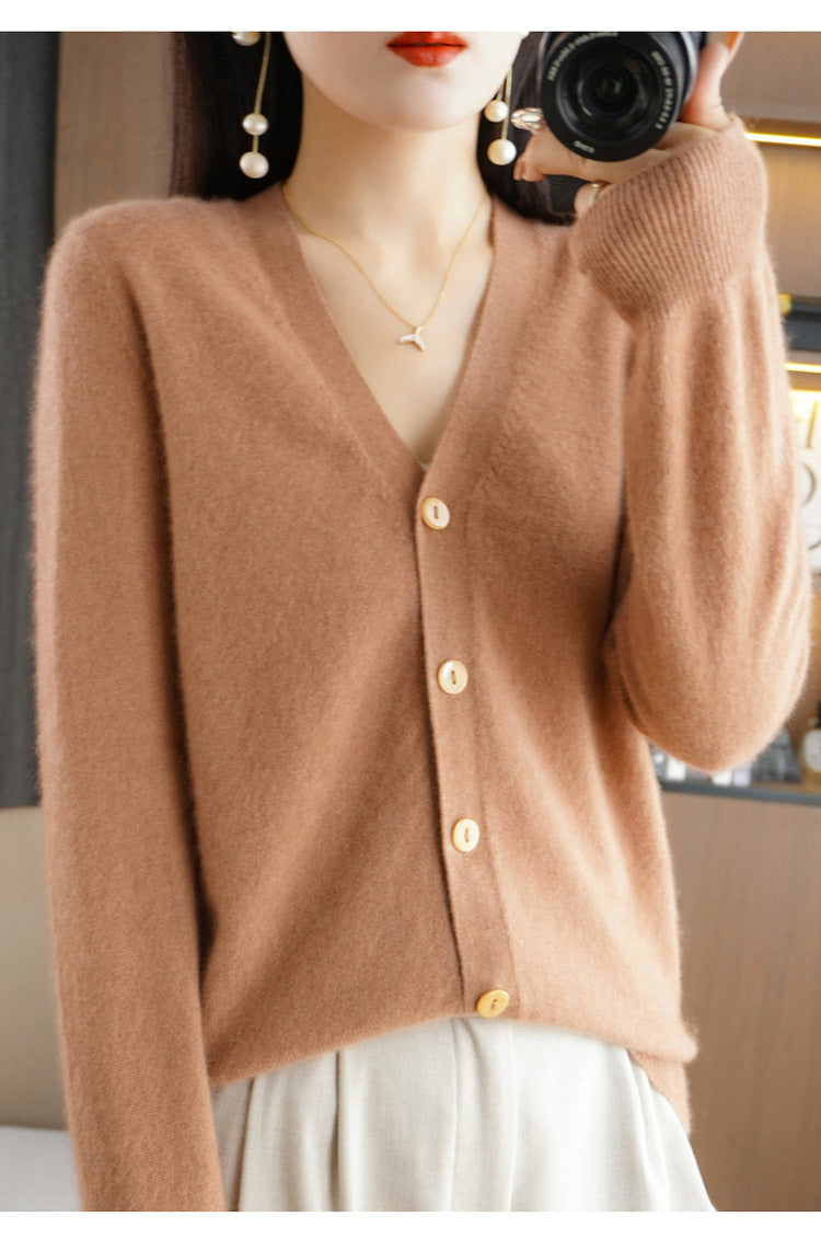 Autumn and Winter Atmosphere Wool Cardigan for Women, Lazy Style Knitted Jacket, Loose Outer Wear, Soft and Gentle, Super Popular on Ins