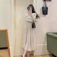 French Romantic Elegant dress Autumn New Hepburn Style Tight Waist Slimming Crewneck Western Style Mid-length Dress for Women