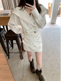 Romantic Early Morning · Spring New Lapel Irregular Placket Long Sleeve Shirt for Women & A- line Half Skirt